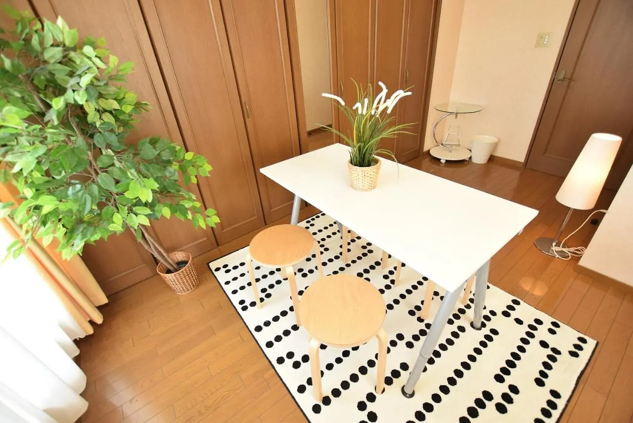 Hostel Smily Tamade 402 Osaka Aparthotel