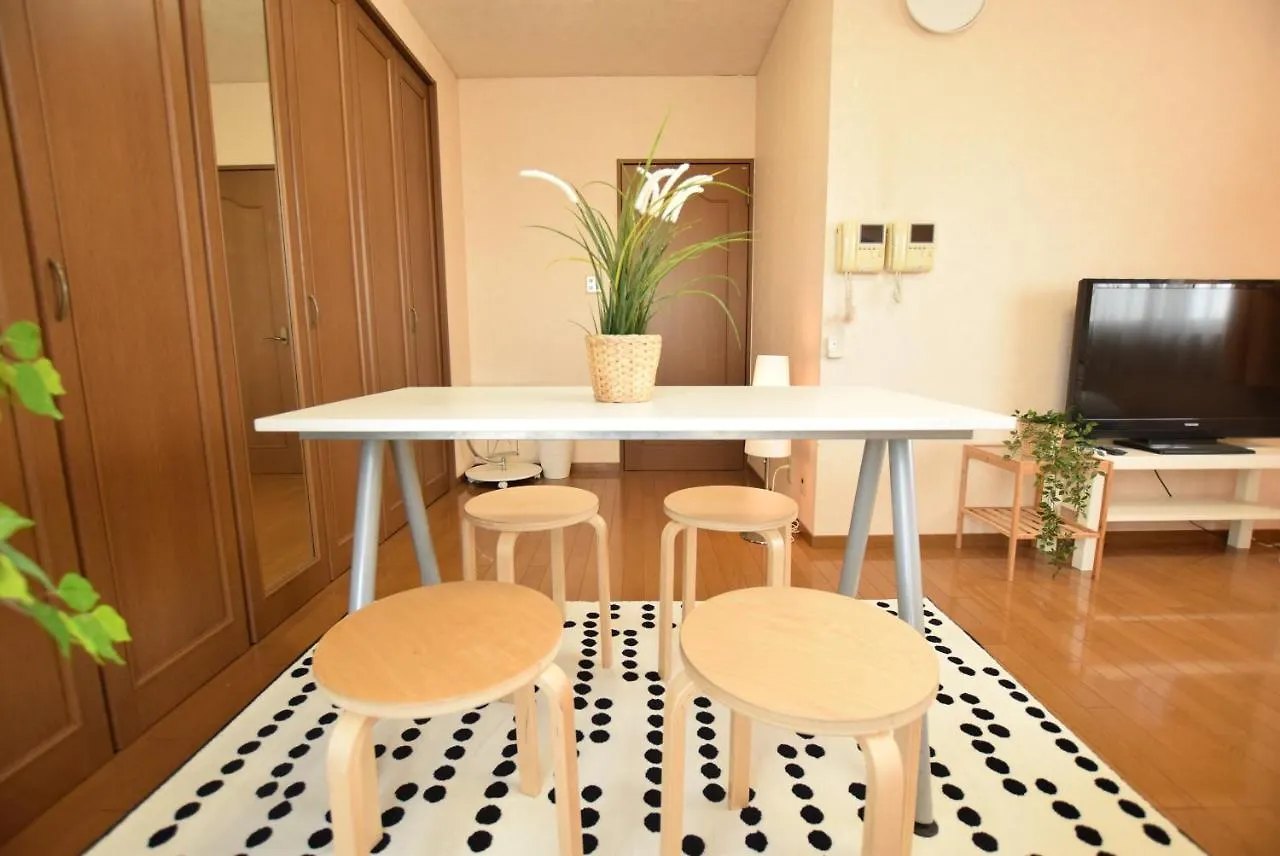 Hostel Smily Tamade 402 Osaka 0*,
